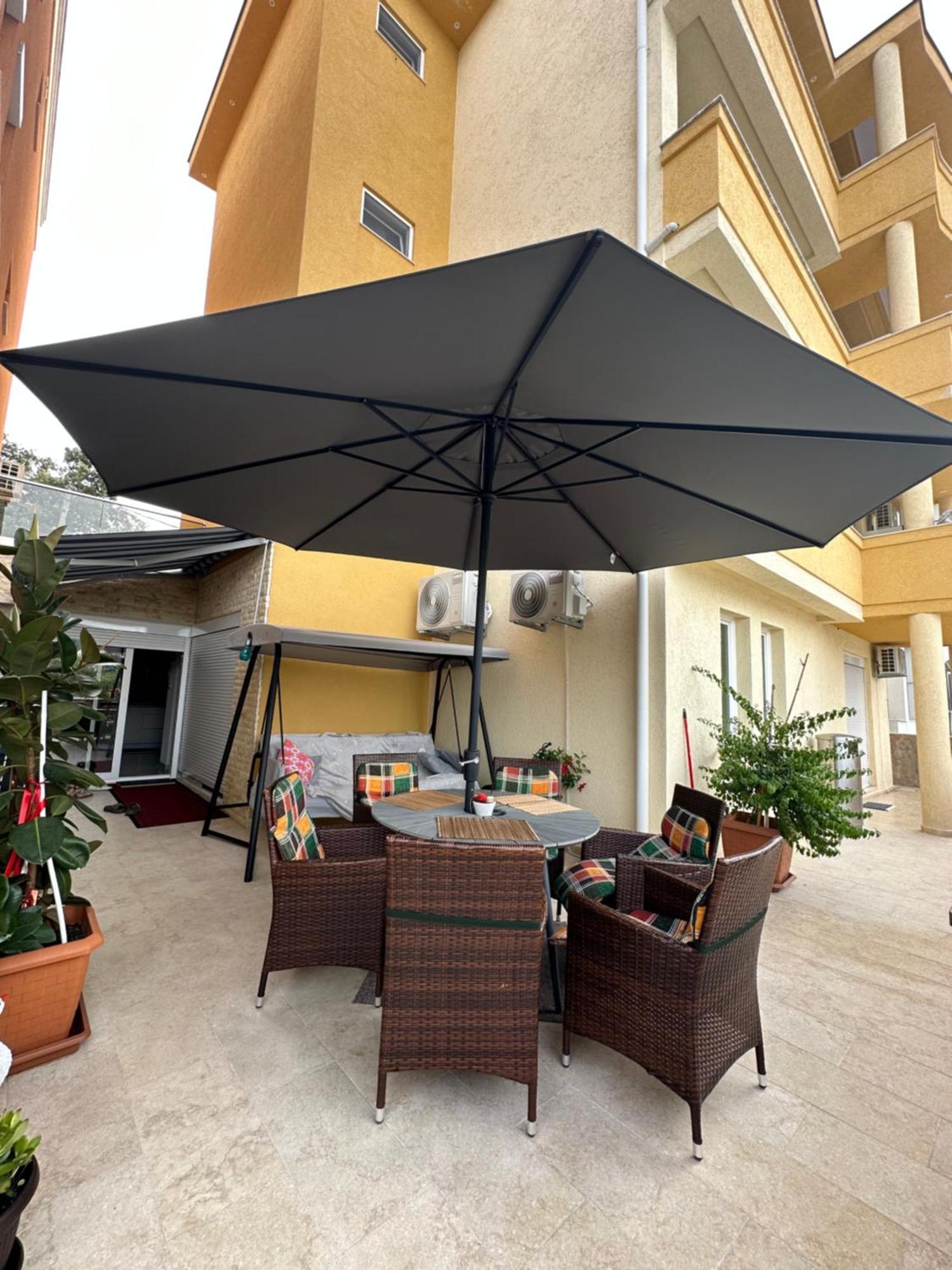 Apartments Edona Улцинь Екстер'єр фото